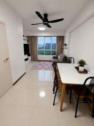 Blk 220A Matilda Edge (Punggol), HDB 2 Rooms #584774971